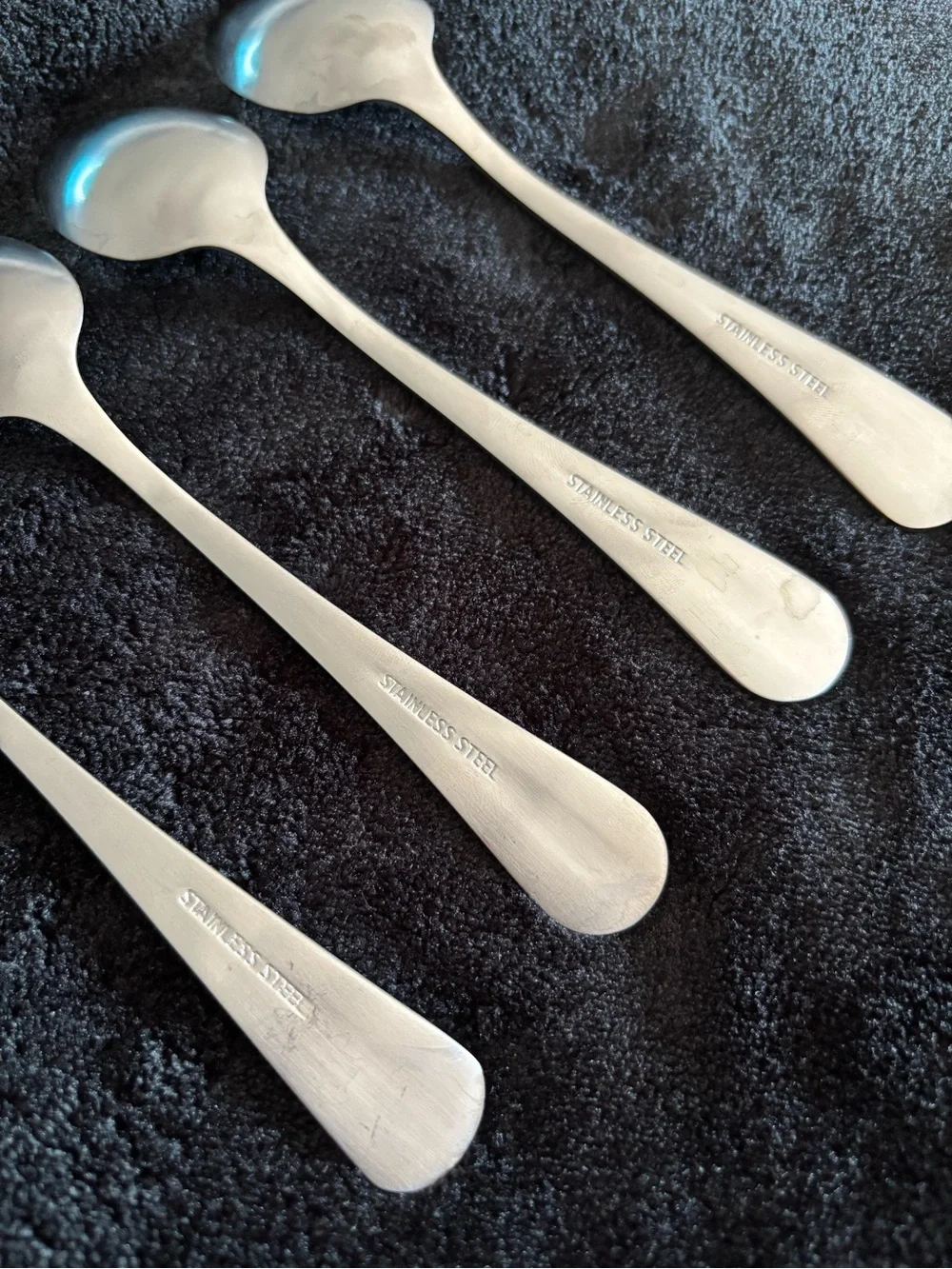 VTG Stainless Steel Spoons Set of 4 - Classic Silver Great Quality Flatwear